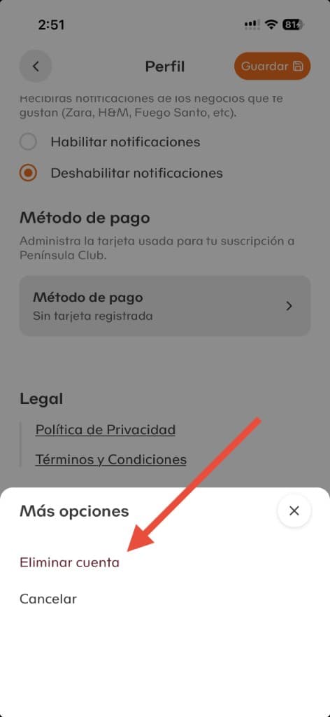 Hoja de Más opciones con una flecha señalando Eliminar cuenta